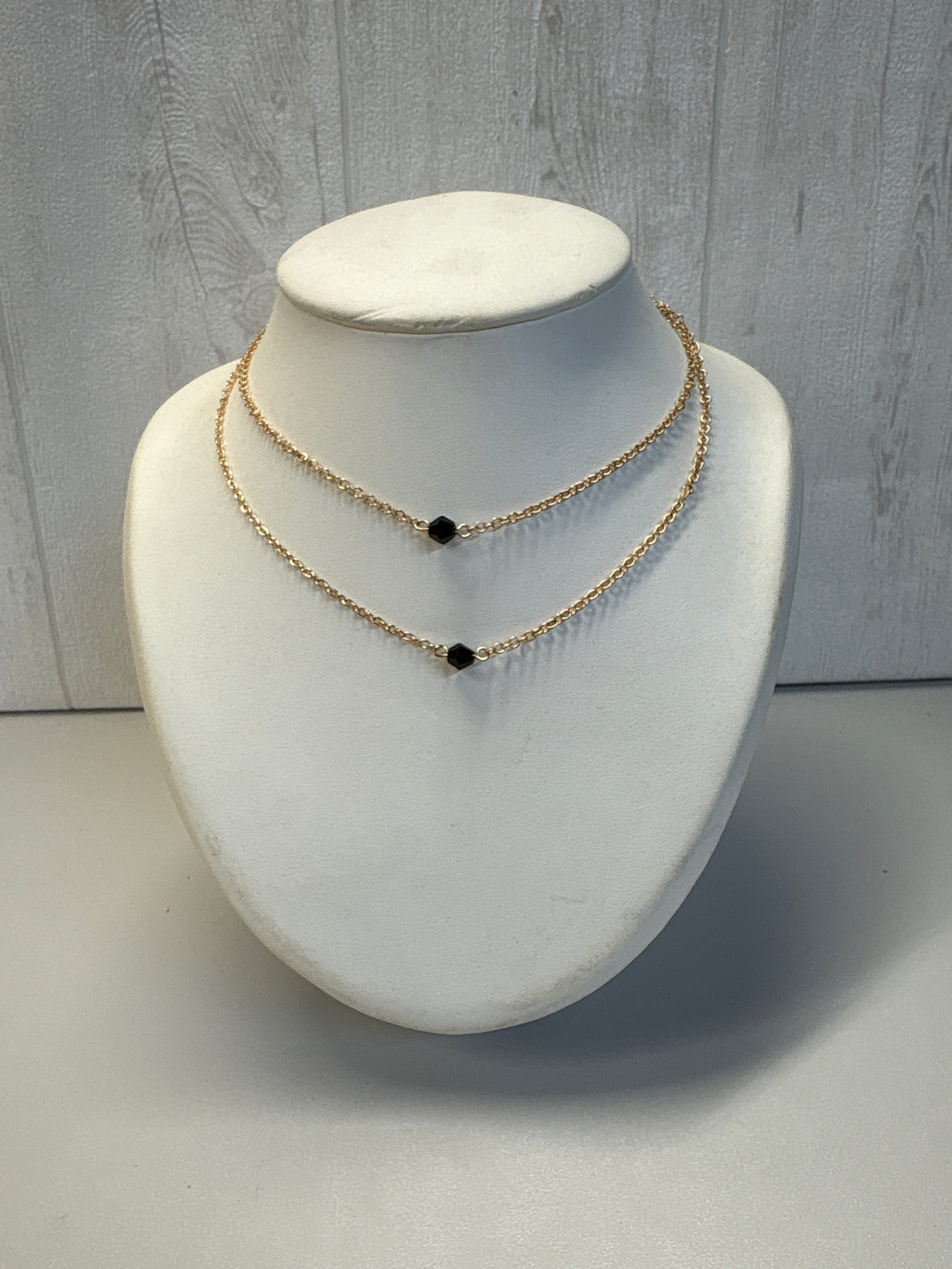 Collier / 2 tours perle noir