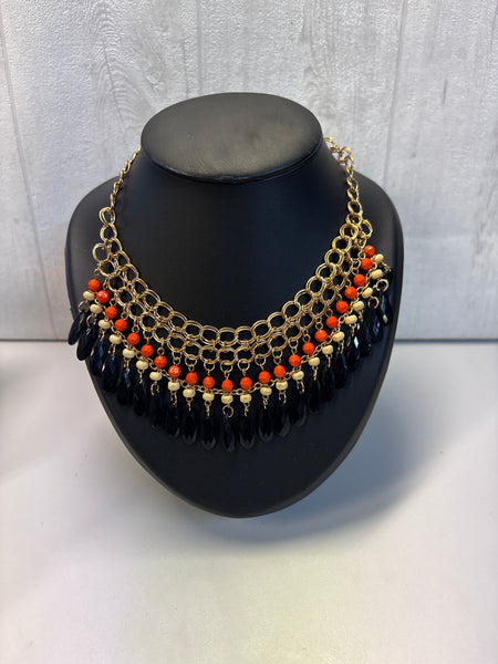 Collier perles orange et noir